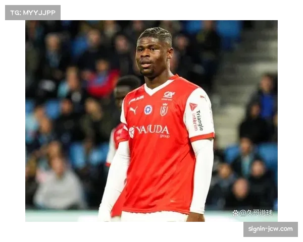 狼队1-4曼联 阿格巴杜手臂阻挡射门未判点球引争议